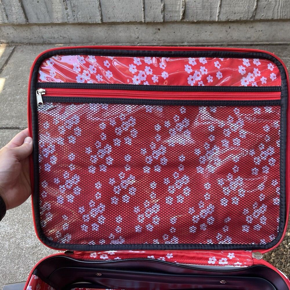 Vintage Roxy Y2K Red White Daisy Floral Rolling Carry On Suitcase Luggage - Picture 11 of 12